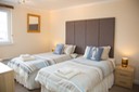4 Golden Bay Mansions - Photos - Twin bedroom